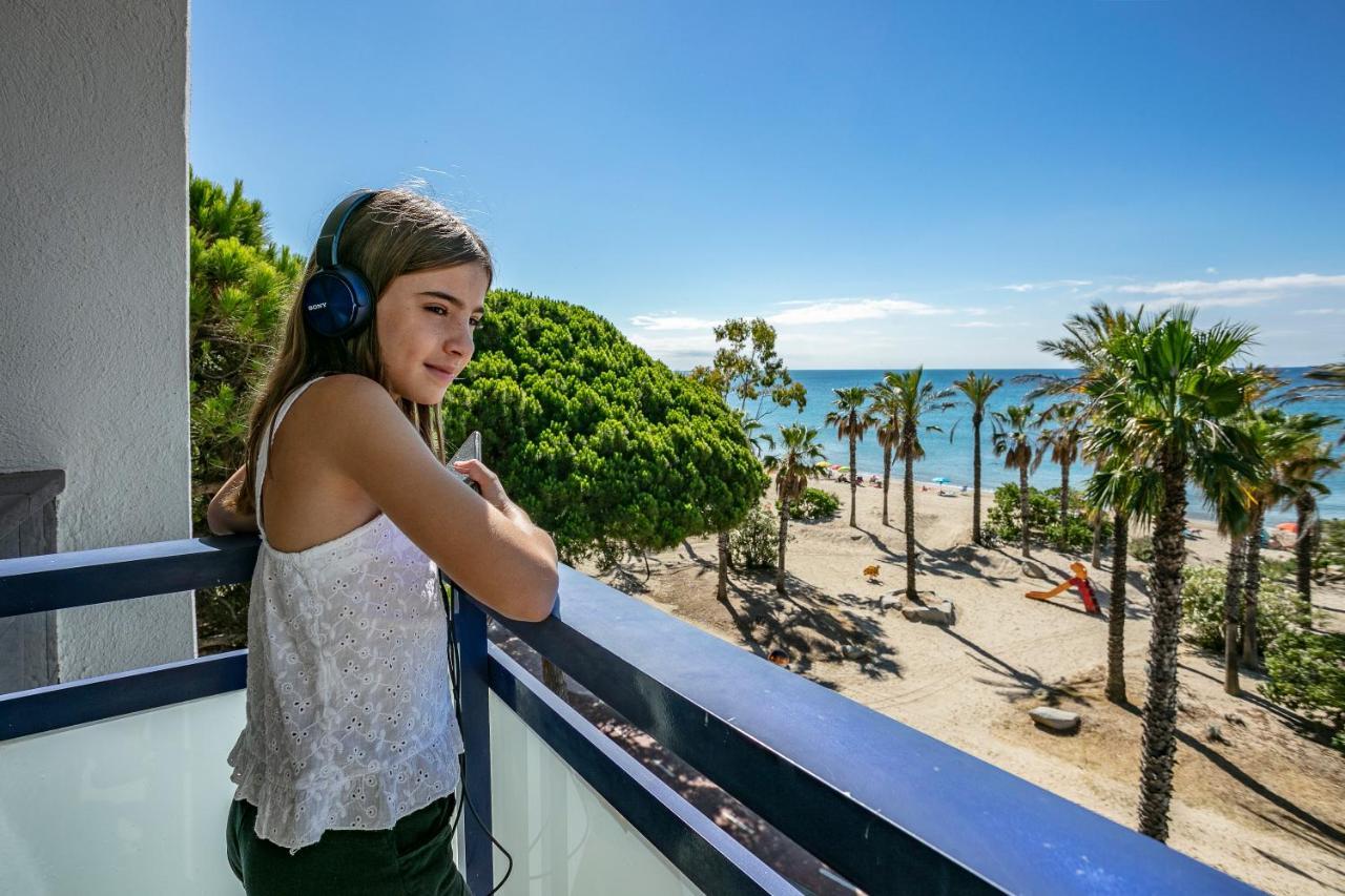 Apartamento de 1 dormitorio con vistas al mar